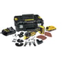 DeWalt 18V Multicutter XR med kulløs motor, to 2Ah batterier, oplader, opbevaringskuffert og forskelligt tilbehør placeret på en hvid baggrund.