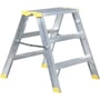 W.steps arbejdsbuk 55AB, 2+2 trin, med 0,49 meters højde, lavet af aluminium med gule detaljer.