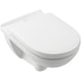 Villeroy & Boch O.Novo væghængt toilet i hvid med sæde, vist skråt forfra på lys baggrund.